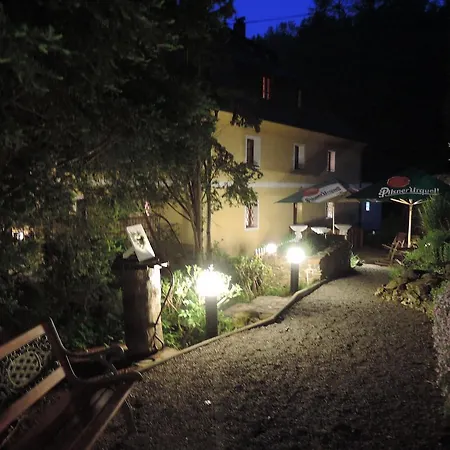 Gasthof Spaleny Mlyn Mníšek pod Brdy