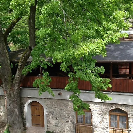 Penzion Spaleny Mlyn Mníšek pod Brdy