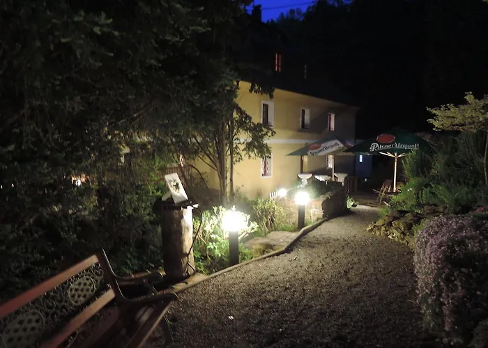 Penzion Spaleny Mlyn Mníšek pod Brdy