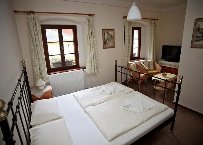 Spaleny Mlyn Penzion